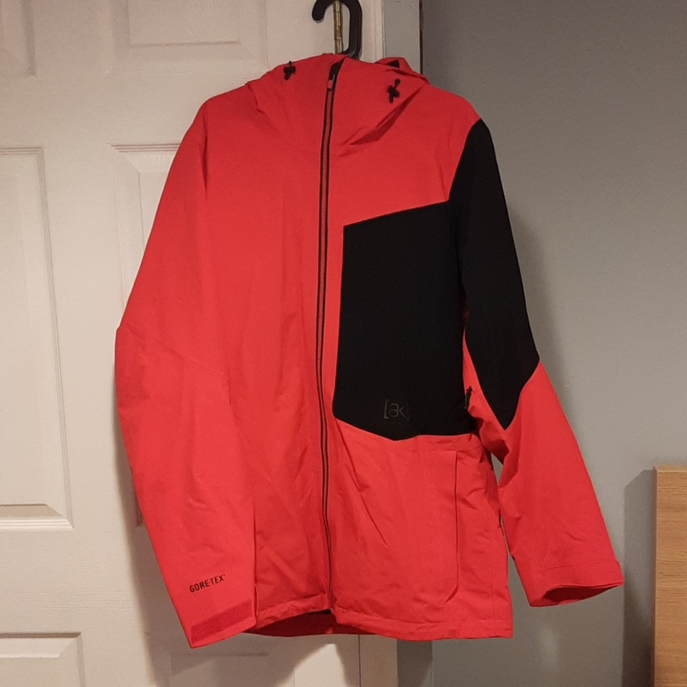 Burton AK GoreTex Mens Jacket size Large